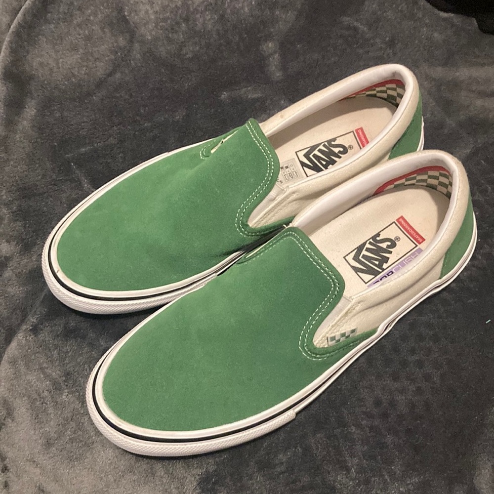 Vans pro slip ons. Green and white perfect condition👍🏻👍🏻👍🏻.